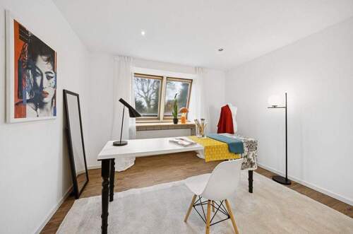 Bild 3 - 8 Zimmer Doppelhaushälfte in Pinneberg