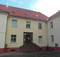 Helle, freundliche 2-R-Wohnung mit Südbalkon - Dessau-Roßlau