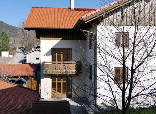 01-Ansicht - Große Split-Level-Wohnung (6 Räume) mit Bergpanorama