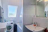 Bad mit Badewanne - Etagenwohnung mit 64,00 m&sup2; in Augsburg zum Kaufen