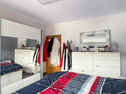 Schlafzimmer EG - 