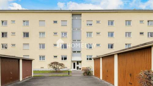 Außenansicht 1 - 4 Zimmer Etagenwohnung zum Kaufen in Stuttgart