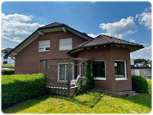 Bild4 - Einfamilienhaus mit 241,00 m&sup2; in Medebach zum Kaufen