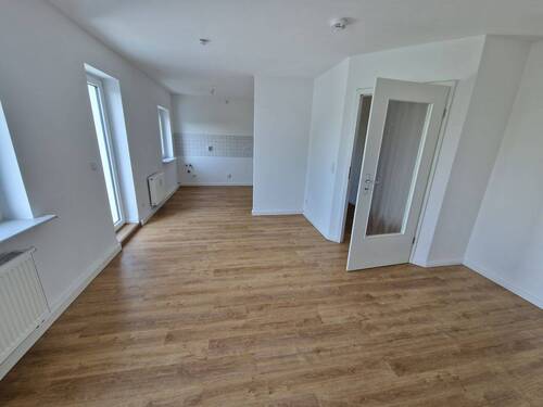 Wohzimmer - 3 Zimmer Etagenwohnung in Lutherstadt-Wittenberg