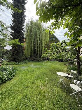 Garten - 9 Zimmer Mehrfamilienhaus, Wohnhaus zum Kaufen in Reichenbach an der Fils