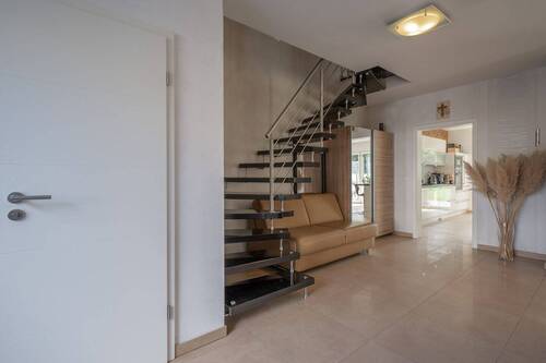 Eingangsbereich - 7 Zimmer Einfamilienhaus in Heinsberg