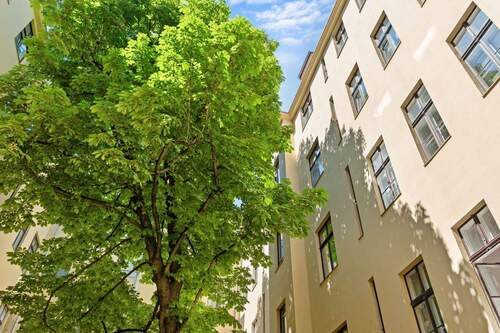 Bild 1 - Großzügige Beletagewohnung in zentraler Bestlage von Wilmersdorf!