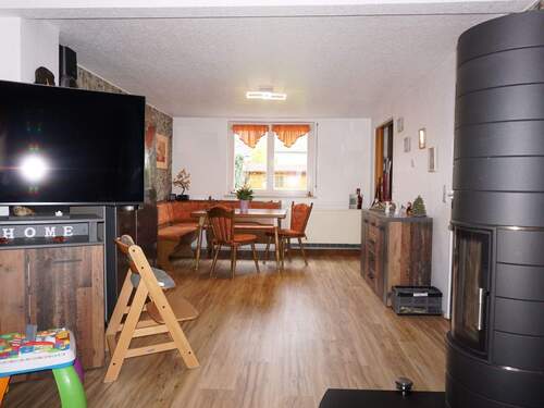 Blick zum Essbereich - 