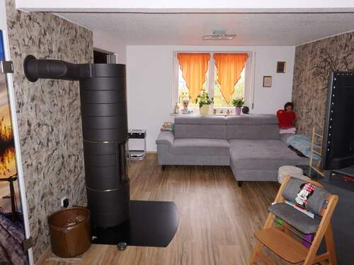 Wohnbereich mit Kaminofen - 