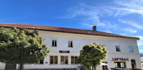 Ansicht Eingang - Historisches Gebäude für individuelle Nutzung im Zentrum von Bodenmais