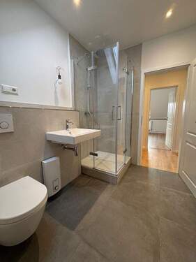 Badezimmer 2 - Etagenwohnung mit 50,00 m&sup2; in Hildesheim zum Kaufen