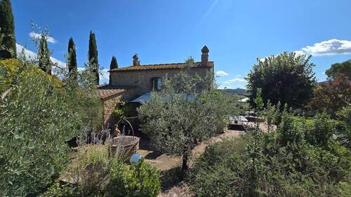 Bild 2 - 6 Zimmer Bauernhaus, Landhaus zum Kaufen in Volterra
