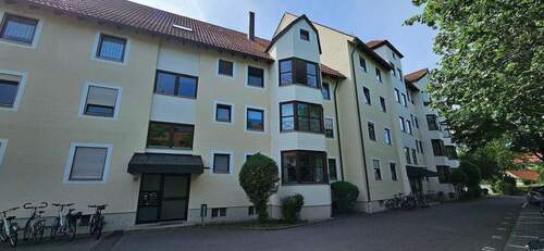 Hausansicht.jpg - 2 Zimmer Etagenwohnung in Landshut