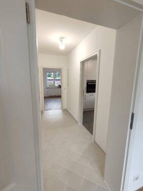 Flur in Richtung Schlafzimmer - 