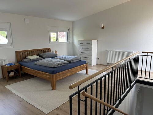 Schlafzimmer / Hobbyraum - 