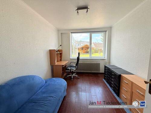 Zimmer 2 - 
