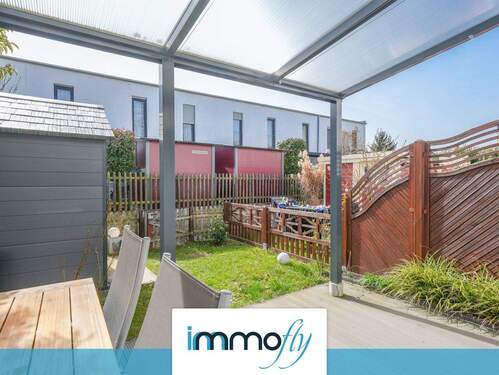 Überdachter Terrassenbereich - Exklusives Reihenmittelhaus - Ruhige Lage, Top-Anbindung, 100m² Wohnfläche ideal für Ihre Familie!