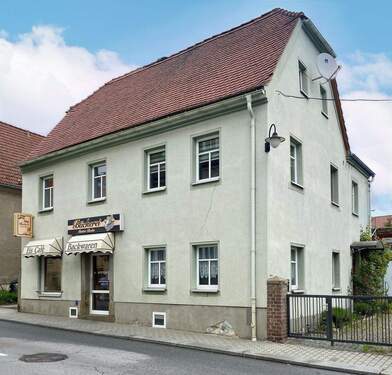 Straßenansicht - Vielseitiges Nutzungspotenzial - 145.000,00 EUR Kaufpreis, ca.  130,00 m² Wohnfläche