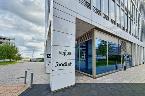 Signature_Hafen City_Germany_Centre 5350_Building - Büro zur Miete in Hamburg