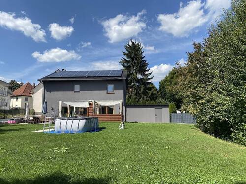 Südansicht - 6 Zimmer Einfamilienhaus zum Kaufen in Tuttlingen