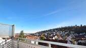 Balkon Aussicht - 1 Zimmer Mehrfamilienhaus, Wohnhaus zum Kaufen in Stuttgart