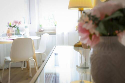 Titelbild - Erstbezug nach Sanierung! Schicke 2-Zimmerwohnung in Haßfurt - einziehen & zuhause fühlen