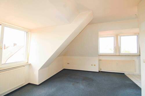 Wohnbereich (2) - 2 Zimmer Einfamilienhaus zum Kaufen in Westerstede