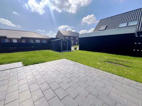 Garten - Mehrfamilienhaus, Wohnhaus mit 135,00 m² in Drochtersen zur Miete