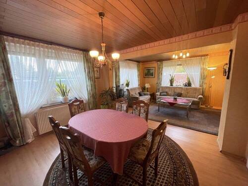 Wohn-/ Esszimmer EG - 