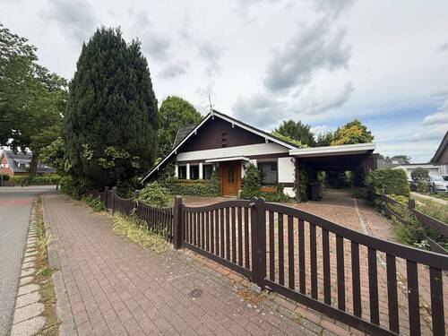 Vordere Hausansicht - 