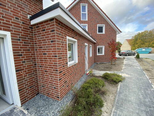 Bild 2 - 5 Zimmer Doppelhaushälfte zum Kaufen in Calberlah