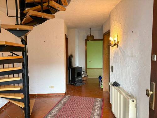 Diele - 3 Zimmer Mehrfamilienhaus, Wohnhaus in Hamm