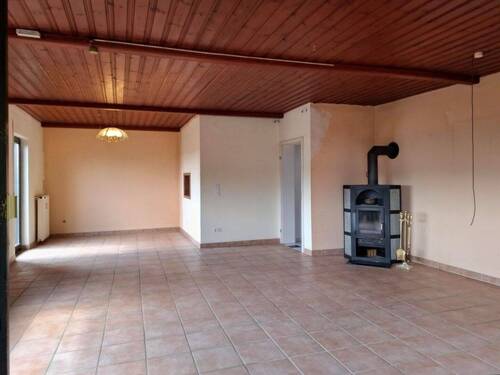 Viel Platz im Wohnzimmer - Mehrfamilienhaus, Wohnhaus mit 248,00 m² in Lorch zum Kaufen