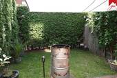Garten hinter dem Haus - 