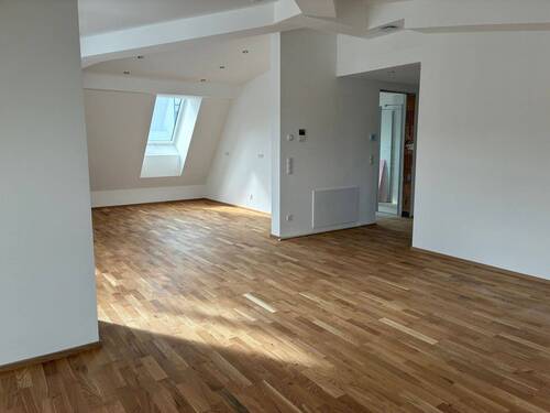 Wohnzimmer Ansicht 2 - Etagenwohnung mit 91,50 m² in Landshut zur Miete