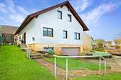 Haus - Freistehendes und gemütliches Einfamilienhaus in einem ruhigen Wohngebiet in IllingenHirzweiler