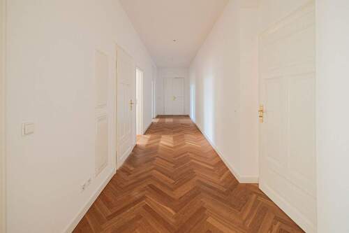 Musterfoto Flur Bild 1 - 3 Zimmer Etagenwohnung zur Miete in Dresden