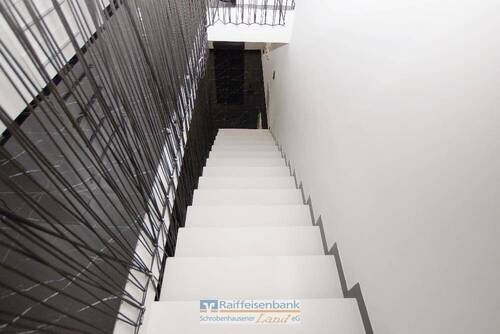 Innentreppe - Einfamilienhaus mit 140,00 m&sup2; in Schrobenhausen zum Kaufen