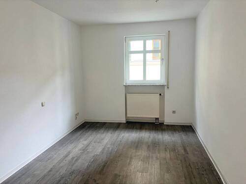 Schlafzimmer - Etagenwohnung mit 57,10 m&sup2; in Auerbach zur Miete