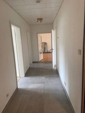 Flur - 4 Zimmer Etagenwohnung in Bocholt