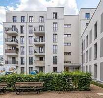 Komfortable Seniorenwohnung mit Balkon, EBK und Fußbodenheizung. - Dresden Äußere Neustadt