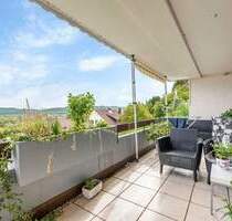 WOW! Helle 4-Zi.-Wohnung mit Südbalkon, 12km Weitblick & Einzelgarage in Toplage - OHNE MAKLER - Esslingen Stadtmitte