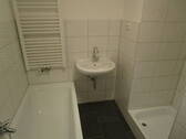 Badewanne, Dusche - 