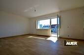 Wohnzimmer - 3 Zimmer Etagenwohnung zur Miete in Völklingen