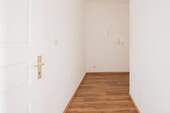 Flur Bild 2 - 1 Zimmer Etagenwohnung in Pirna