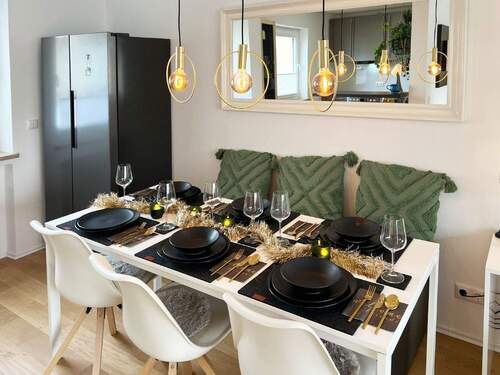 Essbereich mit offener Küche - Etagenwohnung mit 90,00 m² in München zum Kaufen