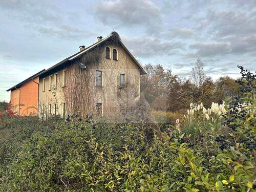Außenansicht Garten und Giebel - 6 Zimmer Einfamilienhaus in Ottendorf-Okrilla