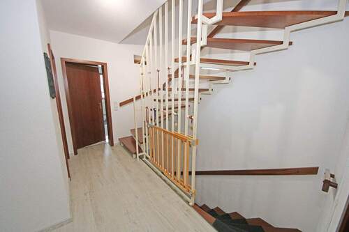 Flur- / Treppenbereich im OG - 