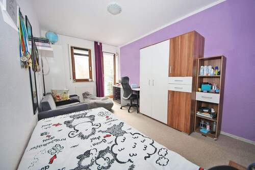 Kinderzimmer 1 im OG - 