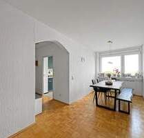 Großzügige 2,5-Zimmer-Wohnung mit Süd-Balkon - München Ramersdorf-Perlach